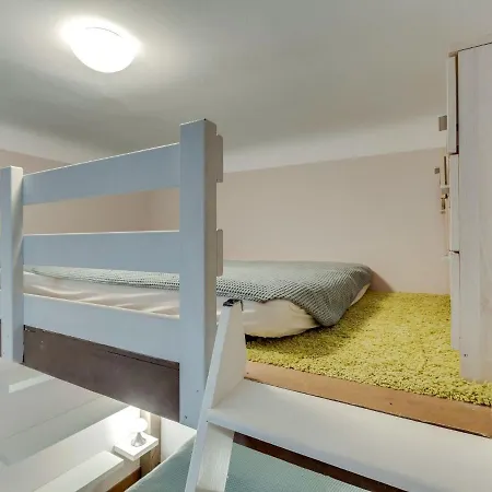 Apartment Chalet Joannezon By Interhome